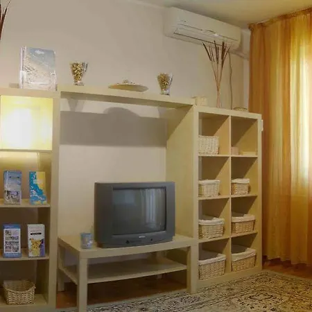 Hotel Apartament Constanta Apartmán *