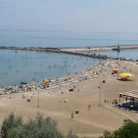 Hotel Apartament Constanta Apartmán *